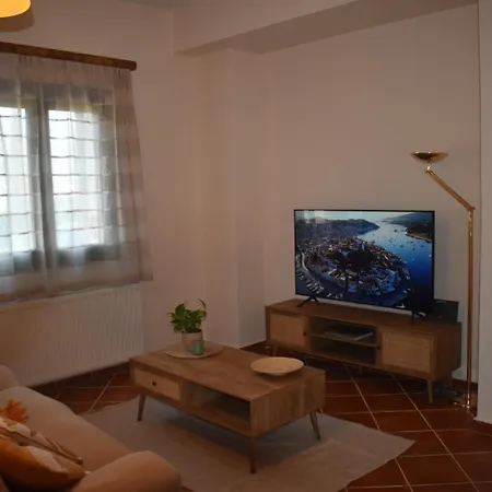 Appartement Casa Katerina 1892 à Poros Town Extérieur photo
